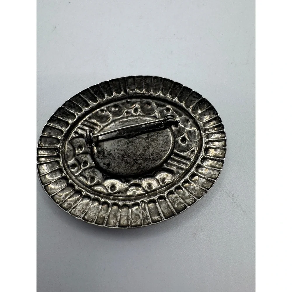 Vintage Southwestern Faux Turquoise Oval Brooch Silver Tone Scalloped Pin